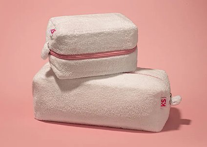 Что должно быть в косметичке мужчины и женщины? Стильные решения