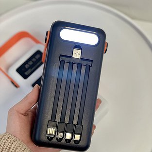 Повербанк PowerBank портативный зарядный пристрій з ліхтарем