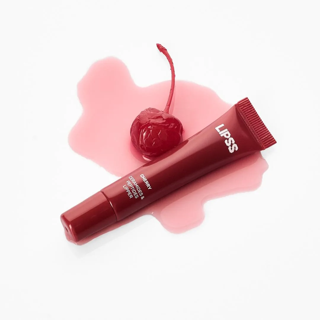 Фото 1 - Блиск для губ Lipss "Cherry Lip Gloss", 8 мл Фото 1 - Блиск для губ Lipss "Cherry Lip Gloss", 8 мл